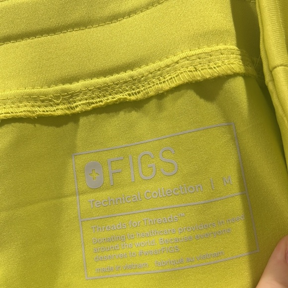 Figs Citrine Zamora Joggers size medium - Picture 6 of 7